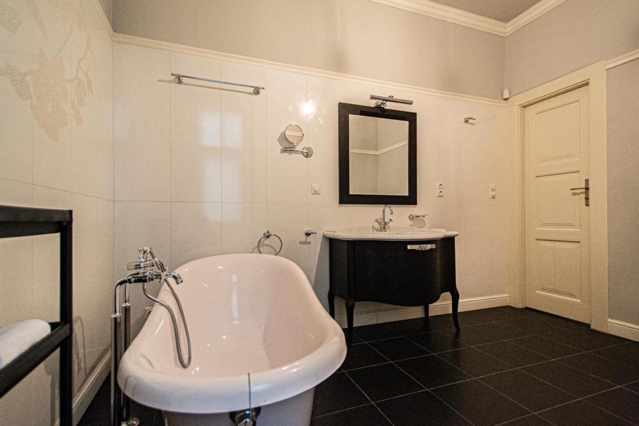 Lejlighed Luxury 150m2 On Wencelas Square With Private Garage *